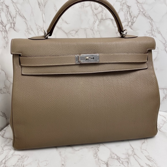 ❌❌❌ SOLD! ❌❌❌ Hermès Etoupe Togo Retourne Kelly 40 - Picture 2 of 16